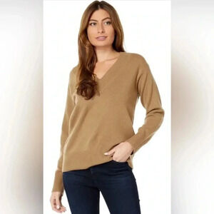 🆕 Vince Women's Wide V Neck Tunic Sweater Small